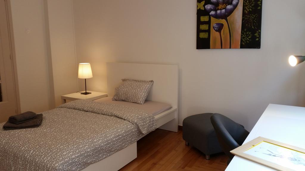 Errathens Apartments - Athens Center Екстер'єр фото